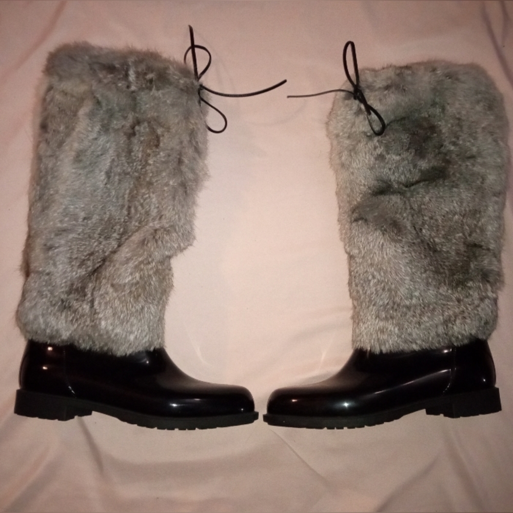 (CL) "MENGHI" FUR BOOTS MADE IN ITALY.
